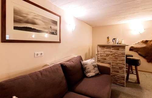 Fusch an der Grossglocknerstrasse Chalet De Esquí | Chalet Charlotte is situated at the Grossglockner Road, south of Zell am See.