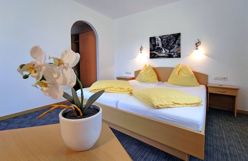 Fusch an der Grossglocknerstrasse Hotel | Hotel Wasserfall