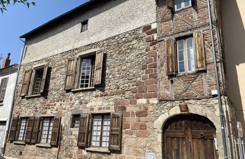 Brioude Casa | AT HOME... at Chez vous in the 15th-16th century CHANOINERIE