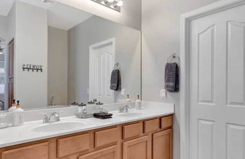 Villages At Queen Creek Casa | At Home in Queen Creek w/ 3 bd+ W/Free Heated Pool
