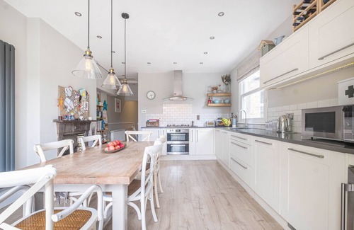 Mortlake Apartamento | At Home in South West London
