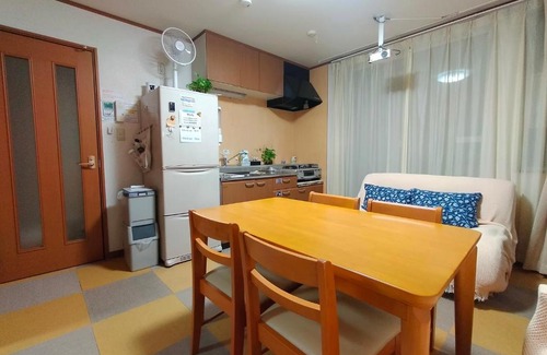 Higashi Casa | At Home N23