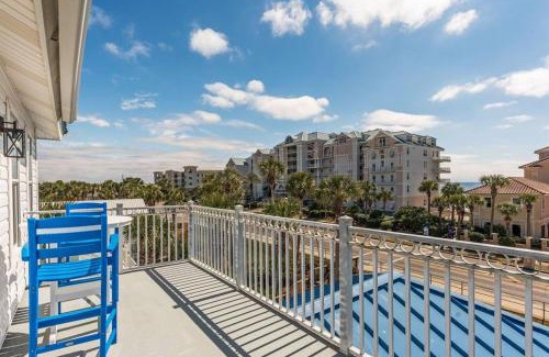 Crystal Shores Casa | At Last 100' to Beach Access Close to Shops