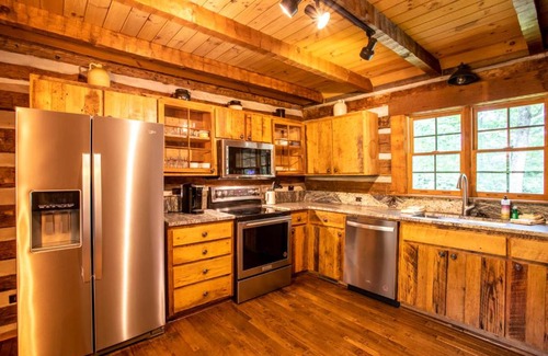 Boone Casa | At Last