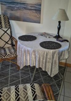 Jeffreys Bay Apartamento | At lilac, Jeffreys Bay, cottage for 2
