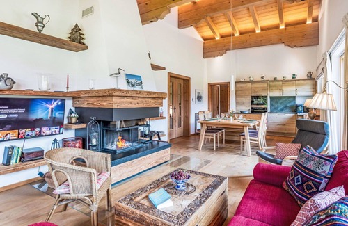 Hinterthal Apartamento | Precioso apartamento para 10 personas con WIFI, TV, balcón, vista panorámica y aparcamiento