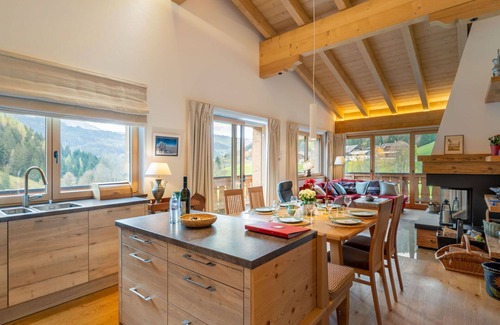 Hinterthal Apartamento | Precioso apartamento para 10 personas con WIFI, TV, balcón, vista panorámica y aparcamiento