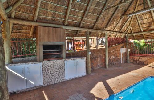 Rustenburg Apartamento | At Rosies on Robin - Luxury & Comfort