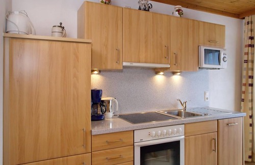 Saalfelden am Steinernen Meer Apartamento | Apartment with 2 bedrooms - Wechselberger, House