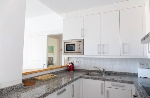 Poris de Abona Apartamento | A nivel del mar, y con vistas la playa. Apartamento con terraza y 8 hrs de sol