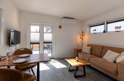 Zoutelande Chalet De Esquí | At Sea Zoutelande - Nieuwstraat 15a