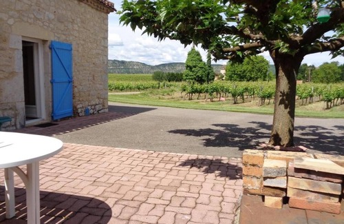 Parnac Casa | At the end of the village...