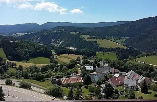 Villard-de-Lans Apartamento | At the foot of shops, 5th floor, view mountain, balcony, tv, ski locker, 18m², Villard de Lans
