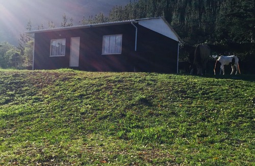 Swellendam Cabina | al pie de la majestuosa montaña Langeberg se encuentra Marloth Lodge