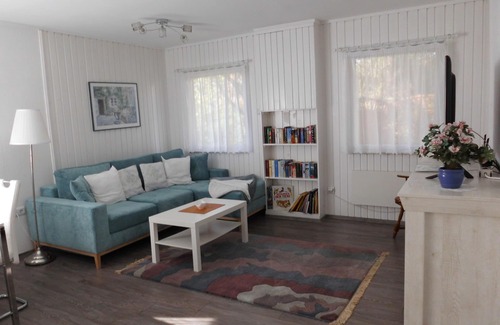 Oberhavel Casa | a las puertas de Berlín, en el área de S-Bahn y en una parcela bien cuidada