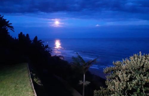 Bluff Apartamento | At the Sea's Edge