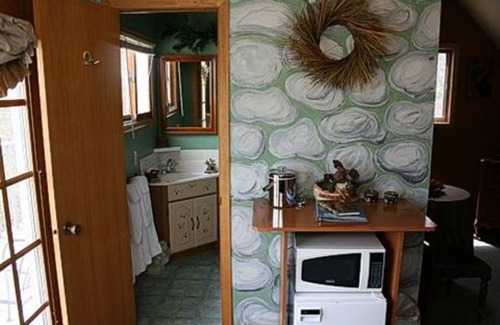 Algoma Cama Y Desayuno | at the Waters Edge Bed & Breakfast