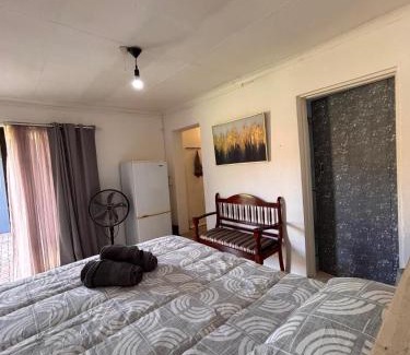 Vredefort Apartamento | At West