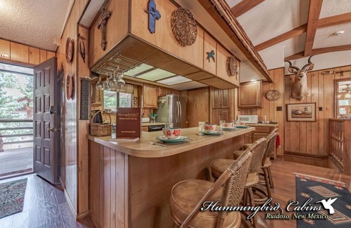 Ruidoso Cabina | At Wits' End: 'Don't be at your wits' end looking for a vacation rental!' Hot tub & Pool Table