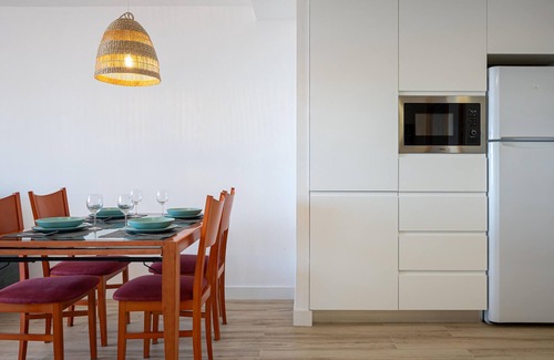 Creixell Apartamento | AT036 CONSTELACIÓN: Apartamento delante de la playa, con piscina, A/A, wifi y parking