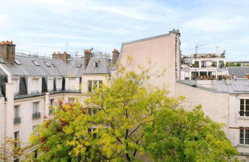 Faubourg-du-Roule Hotel | Atala Hotel Champs Elysées, Sonder by Marriott Bonvoy