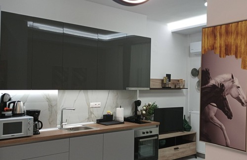 Thessaloniki City Centre Apartamento | Atelier Deluxe Apt Must