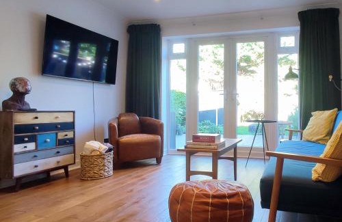 Bournemouth Apartamento | Atelier Verde - A Comfortable Garden Apartment