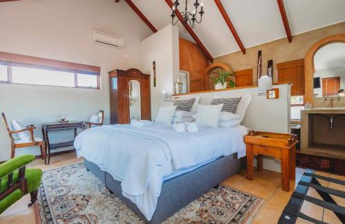 George Casa | Atello Guesthouse
