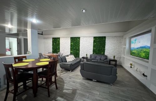 San Joaquín de Flores Casa | Atenea House
