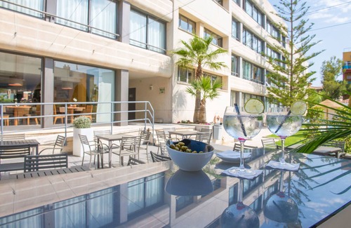 Vilanova I la Geltru Apartamento | Atenea Park - Suites Apartments