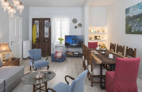 Plaka Casa | Athenian House in Plaka