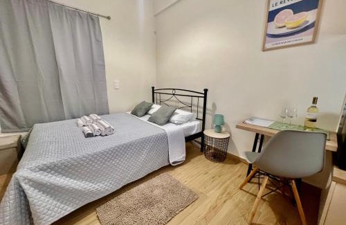 New Kypseli Apartamento | Athenian loft with urban view