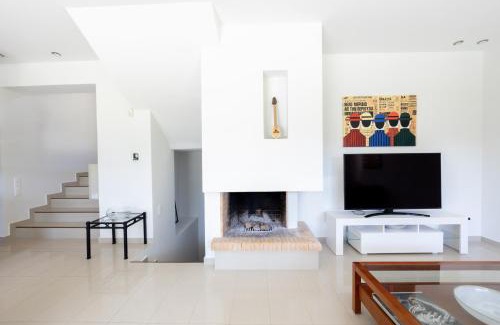 Vari Casa | Athenian Riviera Maisonette, Varkiza, 7min walk from Beach Park