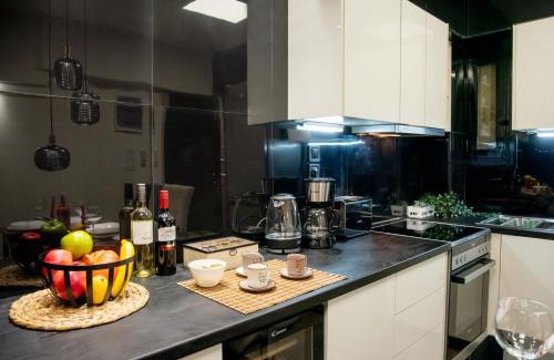 Goudi Apartamento | Athens centre Luxury Studio close to metro and Hospitals
