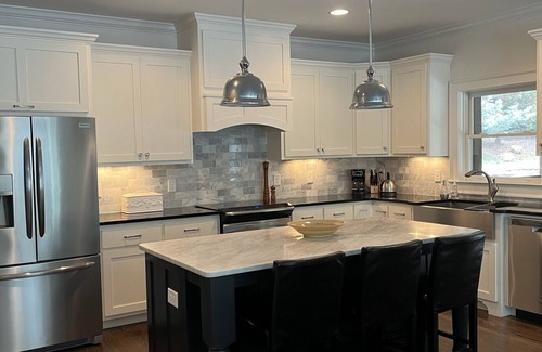 Athens Casa | Athens Ga Gameday and Graduation Retreat - Close to Everything!
