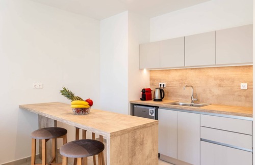 Dafni Apartamento | Athens Grec Suites - Dafni Bright Getaway