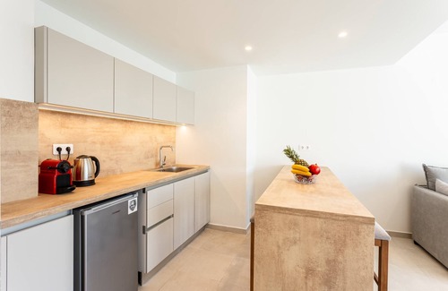Dafni Apartamento | Athens Grec Suites - Dafni Jubilant Getaway