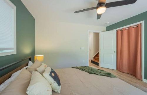 Athens Casa | Athens MCM Inn
