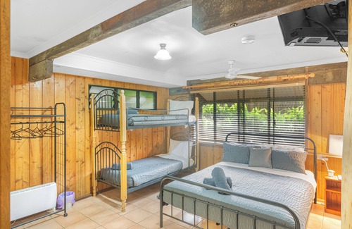 Atherton Cama Y Desayuno | Atherton Blue Gum