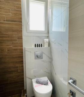 Paralia Ofryniou Apartamento | ATHINA
