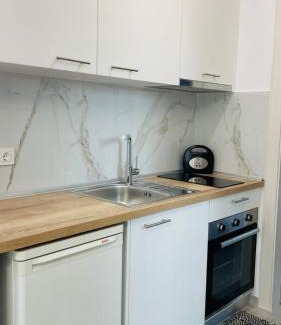 Paralia Ofryniou Apartamento | ATHINA