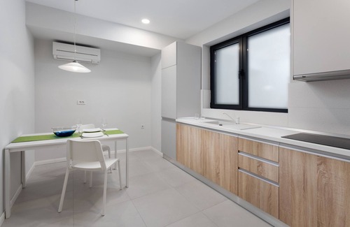 Bucharest City-Centre Hotel | Athina Suites Hotel