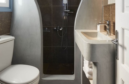 Imerovigli Casa | Athiri Santorini Hotel