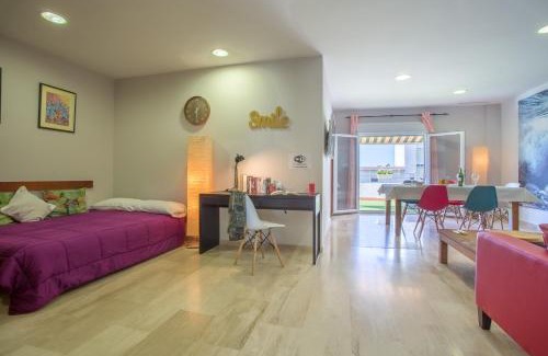 Cádiz Apartamento | Atico La JOYITA free parking by Cadiz4Rentals