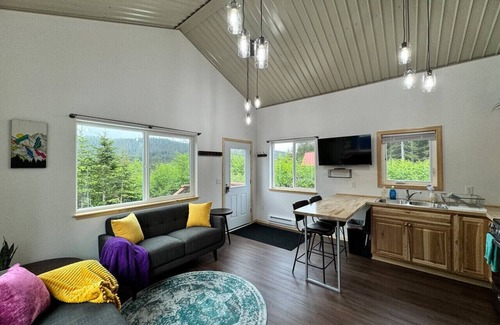 Bear Creek Cabina | Atigun's MountainTop Cabin