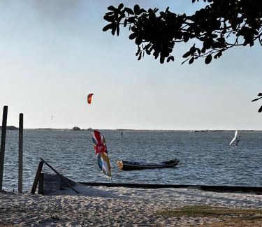 Atins Chalet De Esquí | Atins Bangalôs Pé na Areia