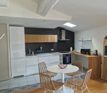 Nimes City Centre Apartamento | Atipyc Nimes