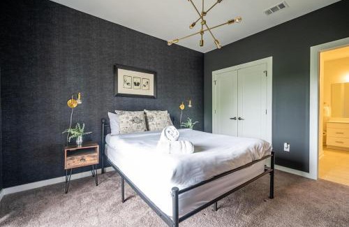 Old Fourth Ward Casa | ATL Downtown New-Built Roof-top balcony City View 525Pkwy