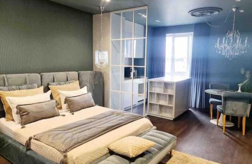 Chernovtsy Apartamento | ATLANT luxury apartments on Golovna навпроти ТЦ ДЕПОТ, Безконтактне заселення