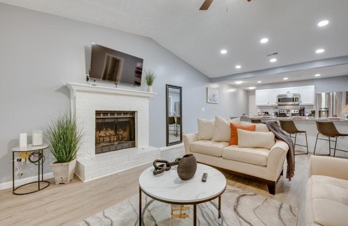 Church Street Casa | Atlanta Getaway with Private Yard 3 Mi to Airport